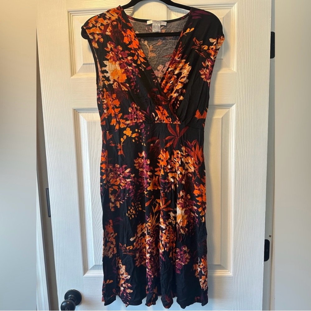 VENUS V-Neck dress
